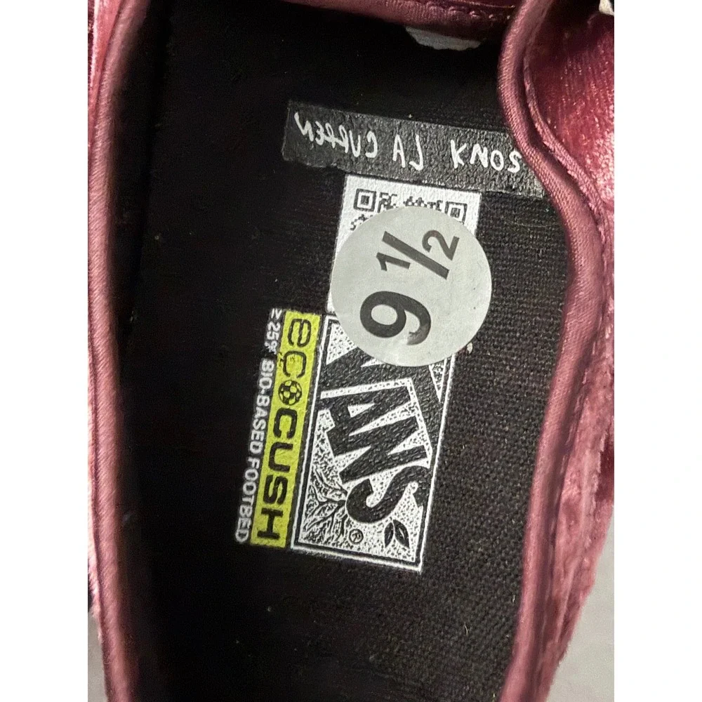 Vans Authentic Crushed Velvet Burgundy Black Sneakers Low Top Unisex Sneakers
